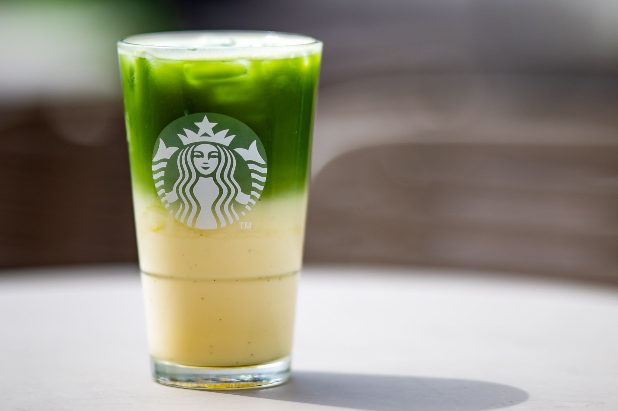 Letnie nowości zawitały do Starbucks. 
