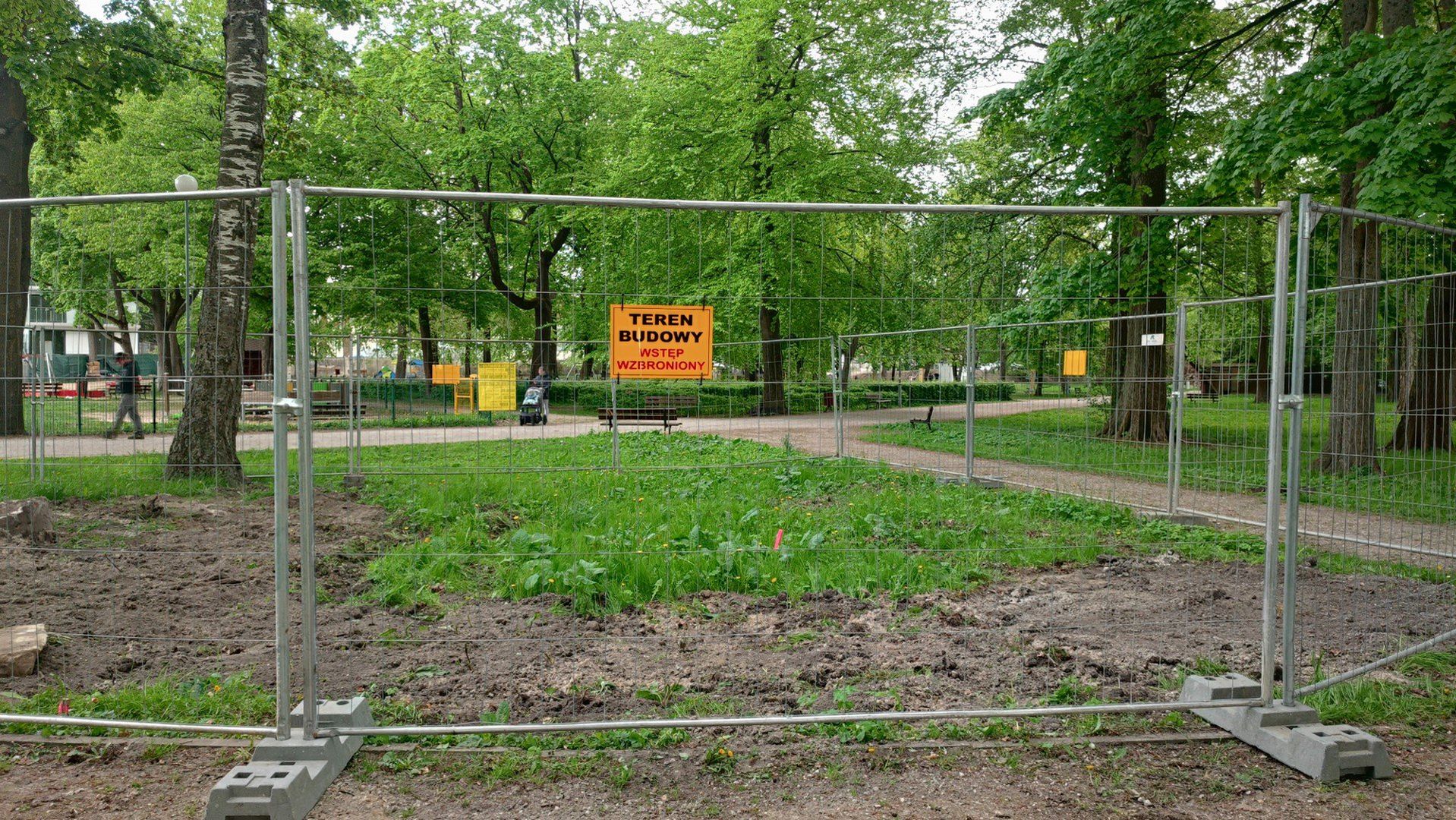 tężnia solankowa plac budowy