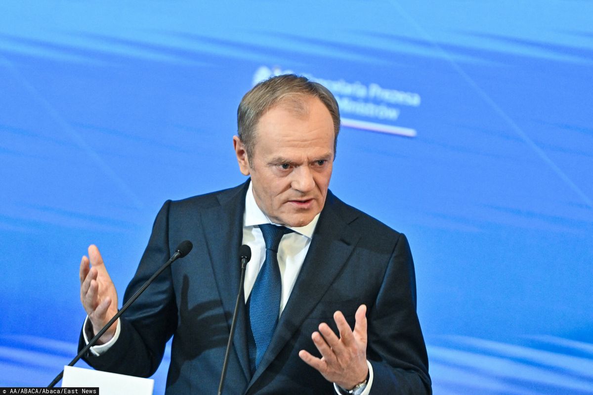 Premier Donald Tusk  podczas konferencji. Zapowiedział nowy reżim organizacyjny na przejściach granicznych z Ukrainą 
