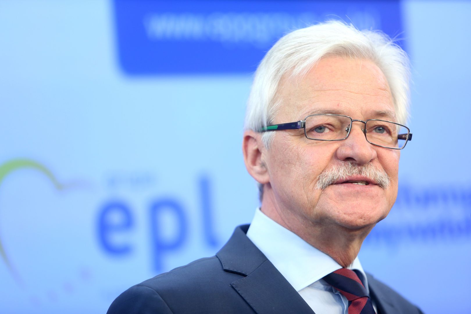 Tadeusz Zwiefka jest członkiem Komisji Prawnej PE z ramienia Europejskiej Partii Ludowej