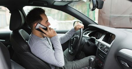 Chcą wprowadzenia trybu „samochodowego” w telefonach