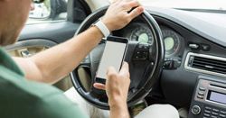 Korzystanie z telefonu za kierownicą jest śmiertelnie niebezpieczne