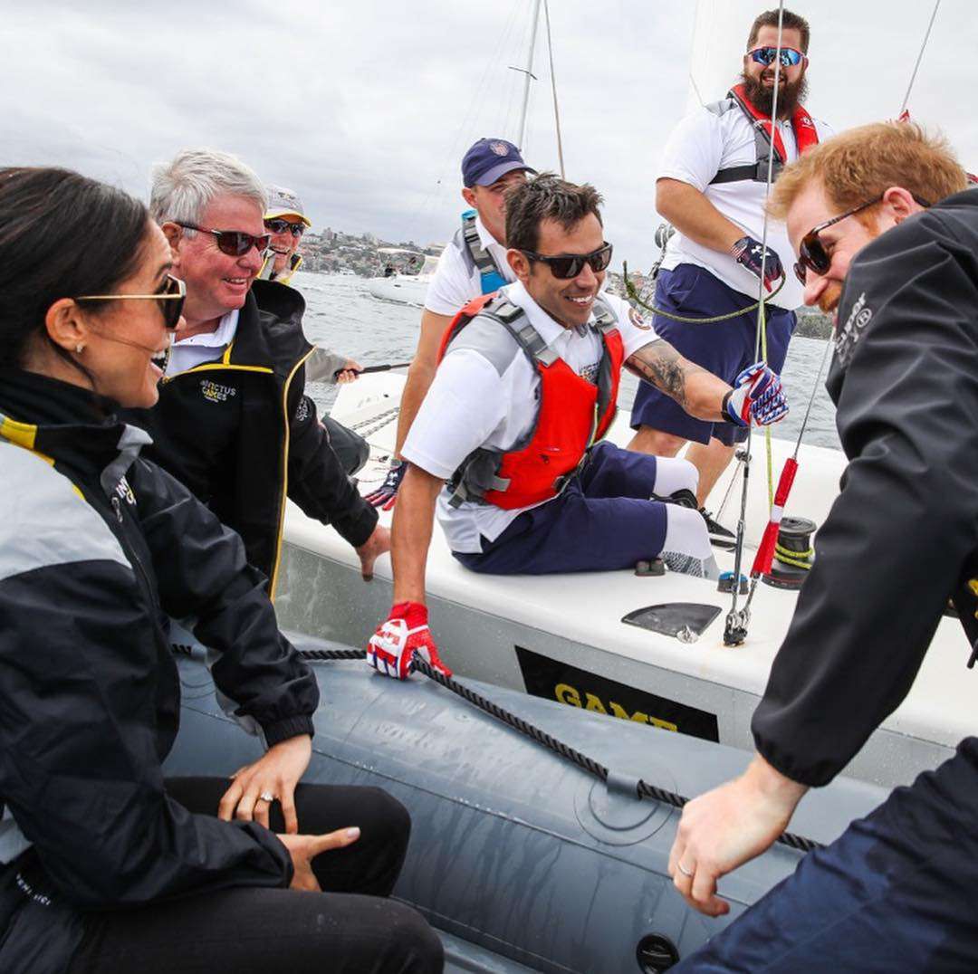 Meghan Markle i książę Harry w dresach i adidasach na Invictus Games