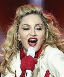 Używana bielizna Madonny na sprzedaż
