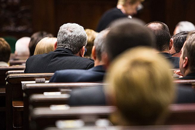 Sejm utrzymał obowiązek szkolny dla sześciolatków