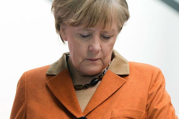 Angela Merkel: Rosja stosuje prawo silniejszego