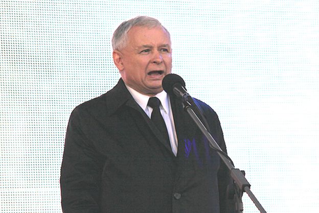"Fakt": Jarosław Kaczyński zrugał Beatę Szydło