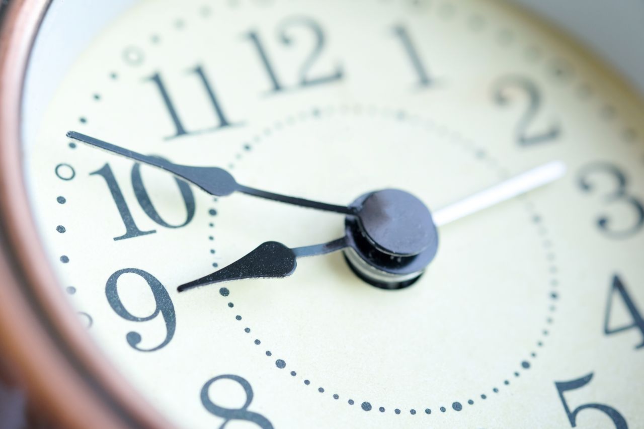 Zmiana czasu 2019 - kiedy przestawiamy zegarki na czas letni? Będziemy spać krócej, czy dłużej?