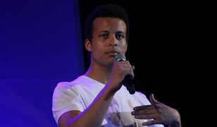 David Mbeda Ndege, komediowiec i lekarz po UJ: "Hejt próbuję wyśmiać, ale nie zawsze się udaje" #OgarnijHejt