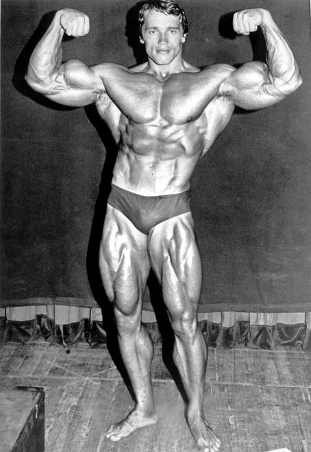 Arnold podczas konkursu Mr. Olympia w 1974 roku 