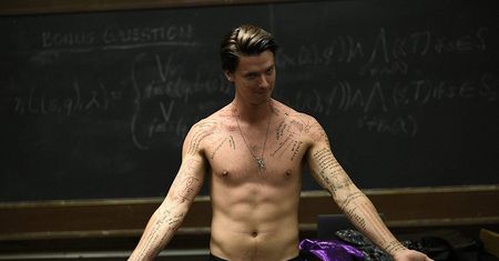 Synowie Schwarzeneggera i Robbinsa w jednym filmie. Nowy zwiastun "Daniel Isn't real"
