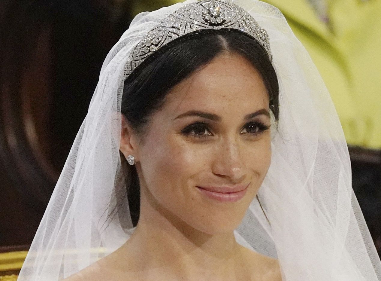 Suknia ślubna Meghan Markle zaskoczyła. Projektantka Givenchy wiedziała, co robi