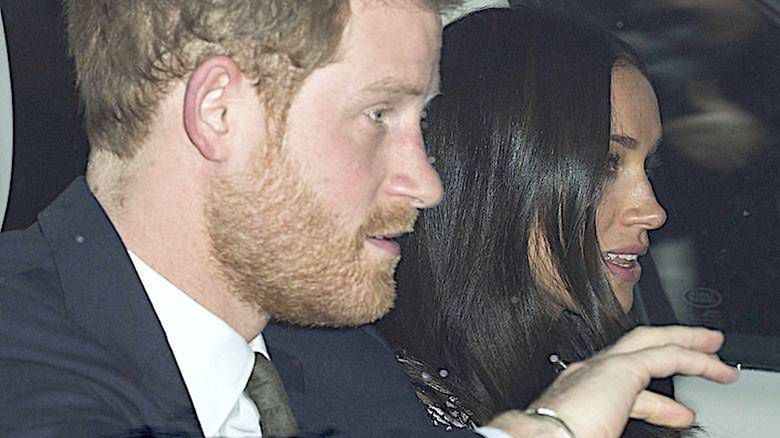 Książę Harry i Meghan Markle latają tanimi liniami