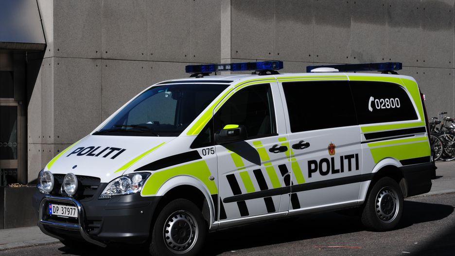 Norweska policja zatrzymała Polaka. Mężczyzna przebrał się za terrorystę