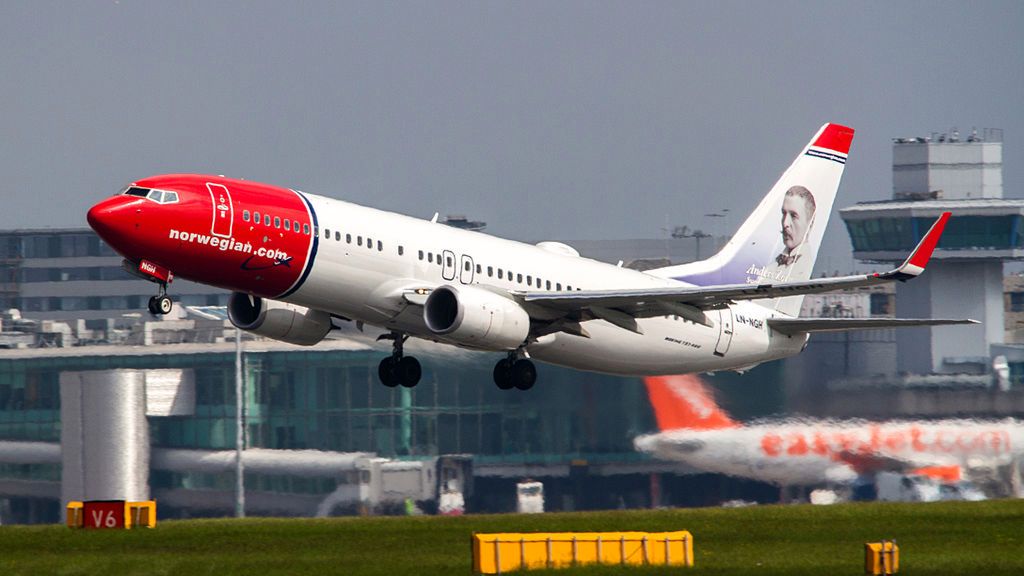 Norwegian. Dreamliner, który lądował awaryjnie we Włoszech, to tylko część problemów Boeinga