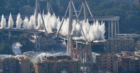 Genua. Runął wysadzony most. W 2018 roku zginęły tam 43 osoby