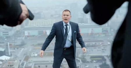 Ewan McGregor w krótkim klipie reklamowym Patryka Vegi. Aktor promuje nowy serwis VOD