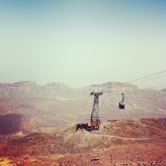 Na wulkan Pico Del Teide dociera kolejka 