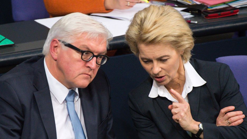 Minister Obrony Niemiec, Ursula von der Leyen (na zdj. z prawej).