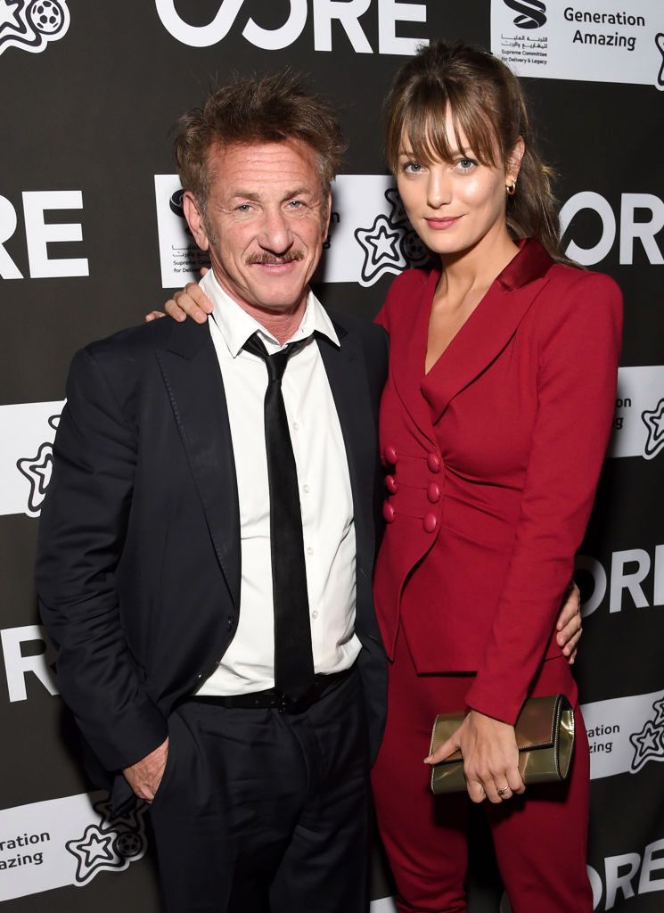 Sean Penn ma dziewczynę w wieku swoich dzieci. Romans trwa już od kilku lat