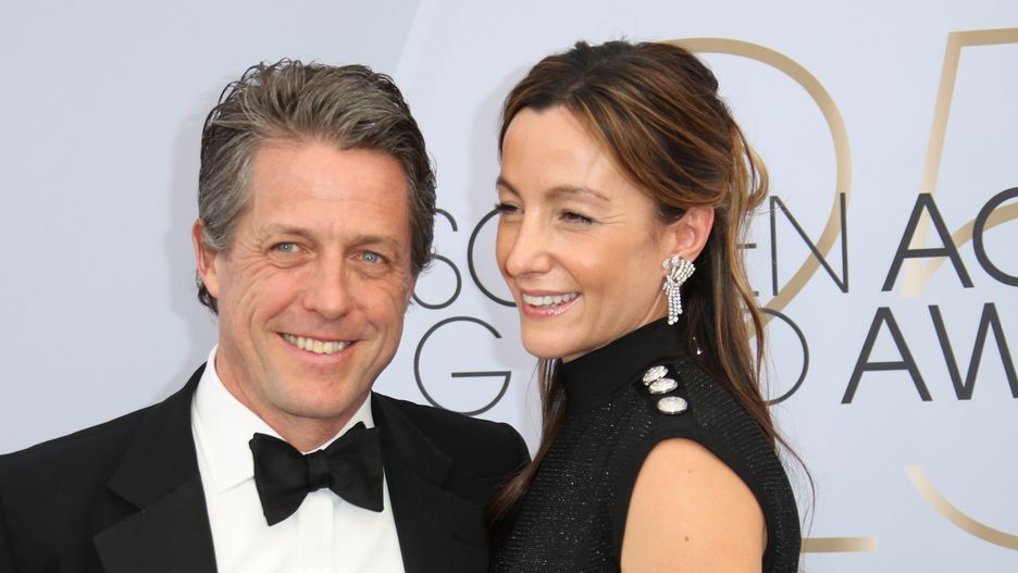 Hugh Grant i Anna Elisabet Eberstein