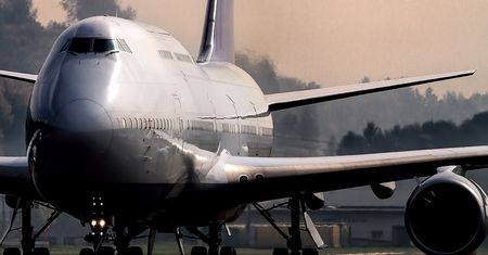 Rosja stwarza zagrożenie dla samolotów, bo... chce chronić Putina