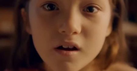 Masturbacja małej dziewczynki w filmie Netflixa. Użytkownicy są oburzeni