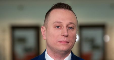 #Newsroom. Gośćmi programu Krzysztof Brejza i Adam Bielan
