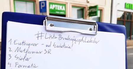 Kryzys lekowy. Listy brakujących lekarstw w ponad 1000 aptekach w Polsce. Brejza: Wściekłość i rozpacz