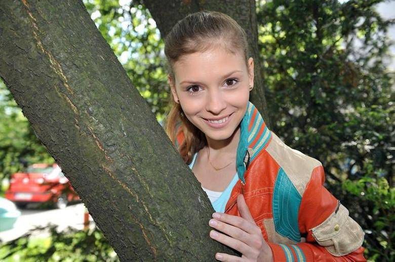 Klaudia Halejcio jako Andżelika w serialu Złotopolscy