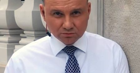 To nie Andrzej Duda wymyślił "ostry cień mgły"! Znamy autora frazy i jej znaczenie