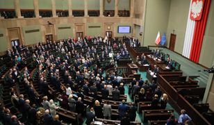 Sejm. Opozycja przegrała głosowanie, bo posłowie nie przyszli. Teraz się tłumaczą