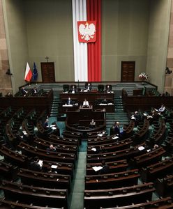 Kacprzak: "Debata nad tarczą antykryzysową - ani pomysłów, ani pieniędzy" [OPINIA]