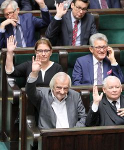 Jakie partie znają Polacy? Sondaż Kantar Public