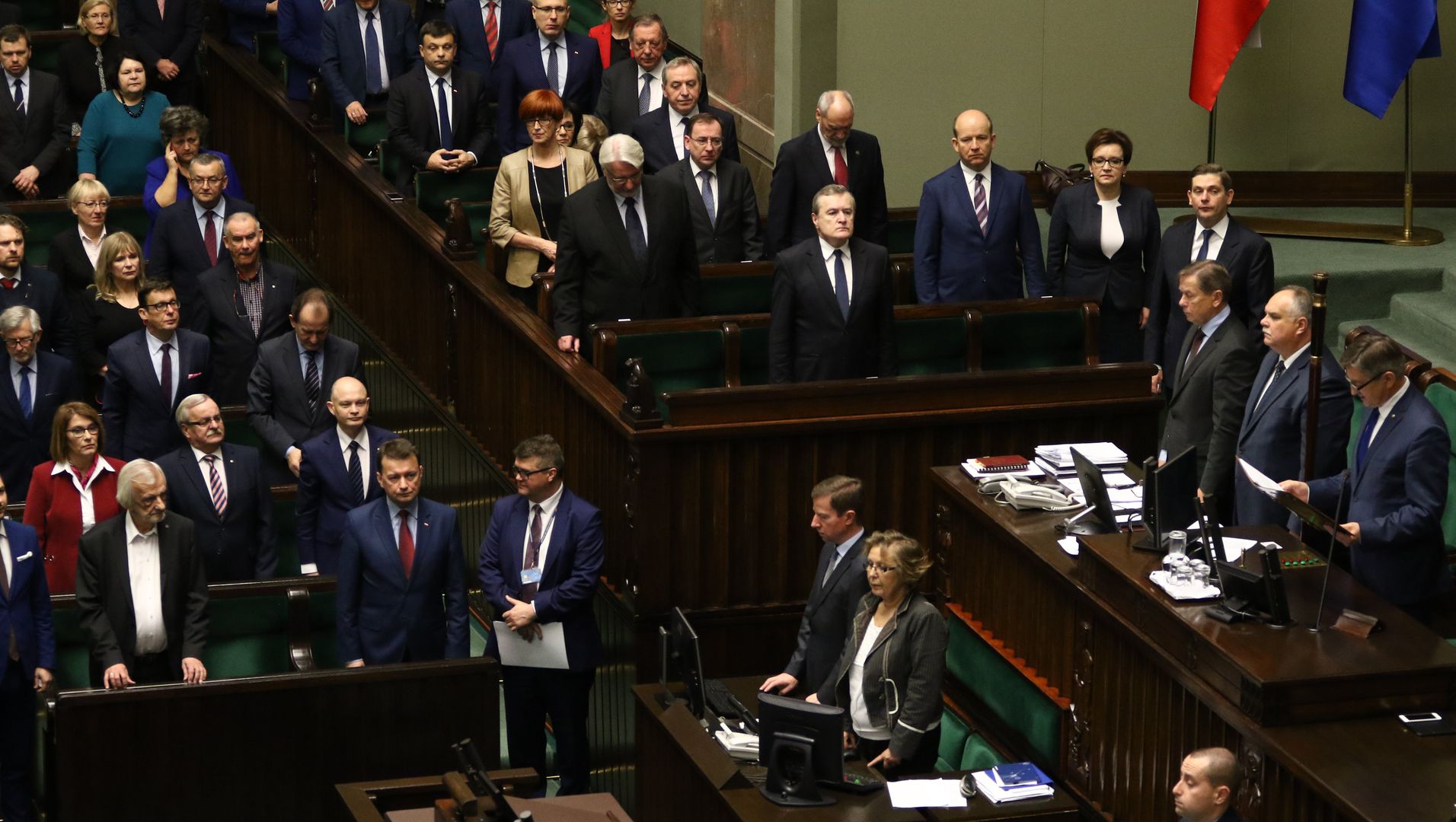 Do Sejmu weszłoby sześć partii
