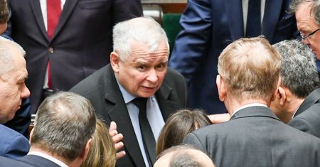 Sondaż. Koalicja Europejska wyprzedza PiS