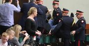 Awantura w Sejmie. Straż marszałkowska wyniosła mężczyznę z galerii