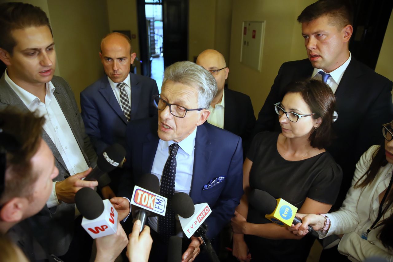 Politycy nie przebierali w słowach w 2016 roku. Pamiętasz to? Quiz!