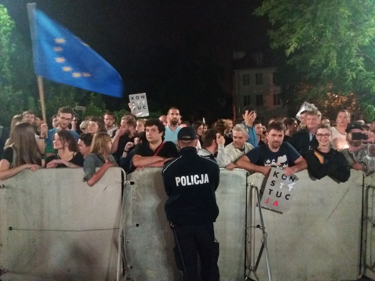 Inwigilowano opozycję? Nowe informacje ws. działań policji podczas protestów