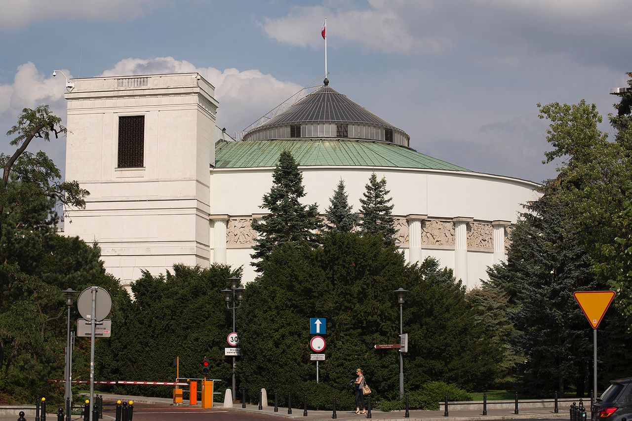 Komisja: siedmiu członków PKW wybierze Sejm