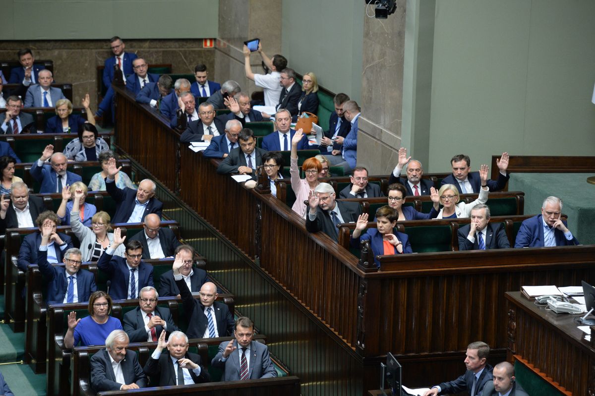 Sejm. Posłowie zajmą się... swoim zachowaniem