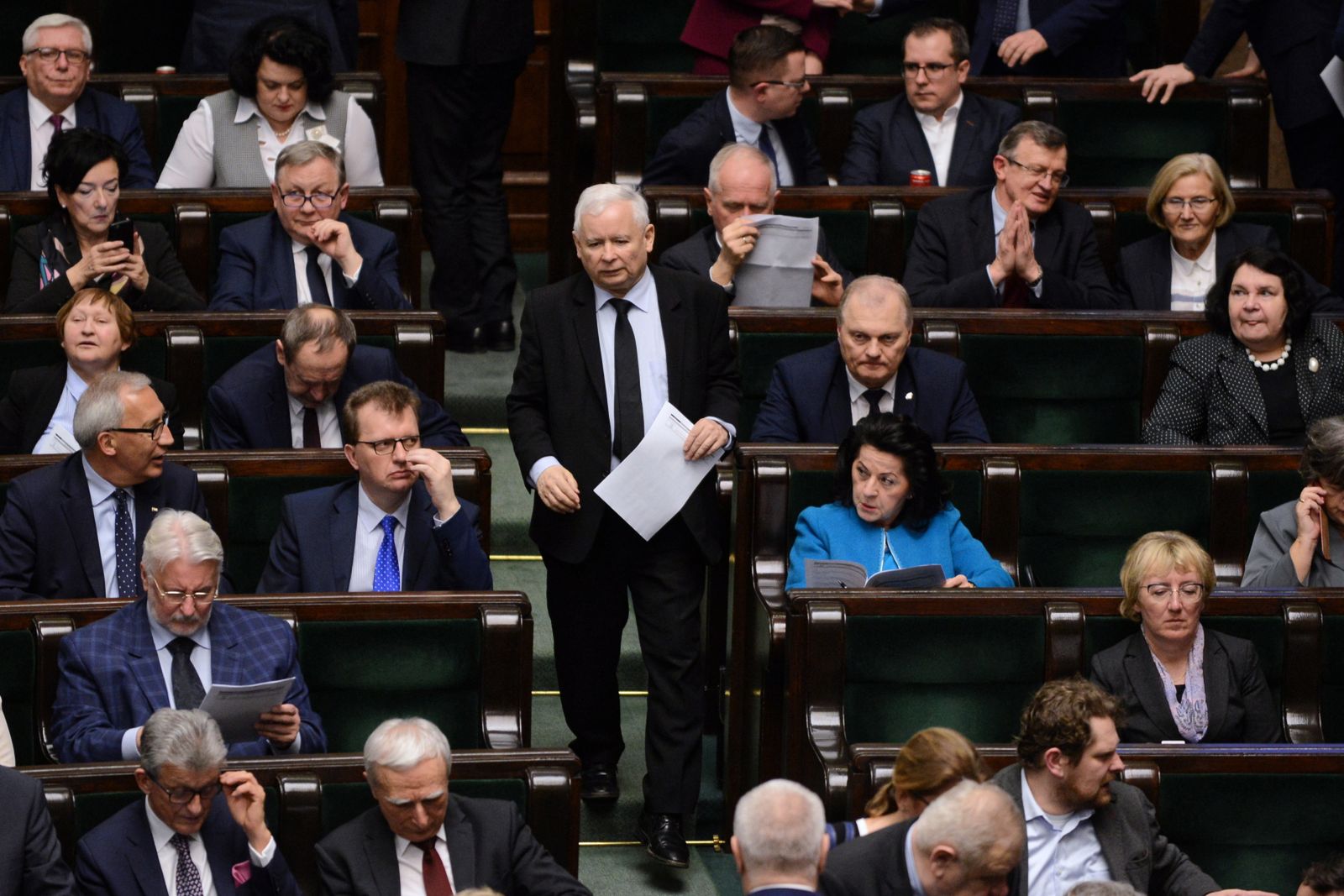 Jarosław Kaczyński na nocnym głosowaniu w Sejmie
