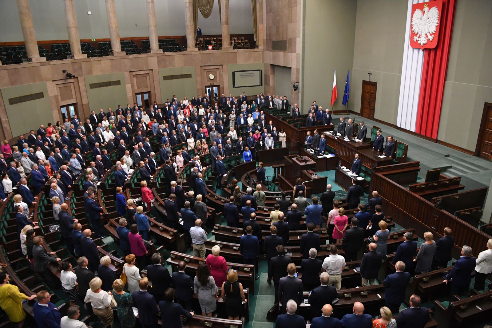 Sejm. Przyjęto uchwałę upamiętniającą uczestników powstania warszawskiego