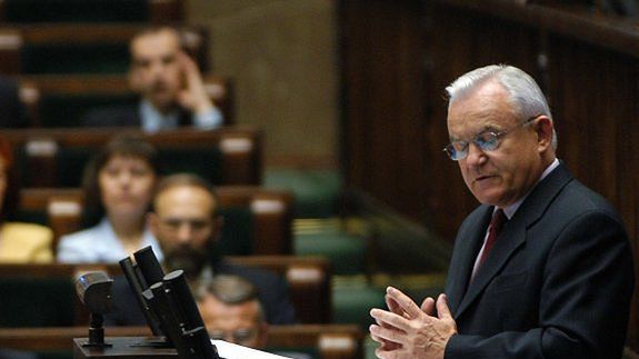 Miller podczas posiedzenia Sejmu