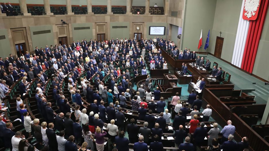 Posłowie przyjęli m.in. przepisy zaostrzające kary za pedofilię