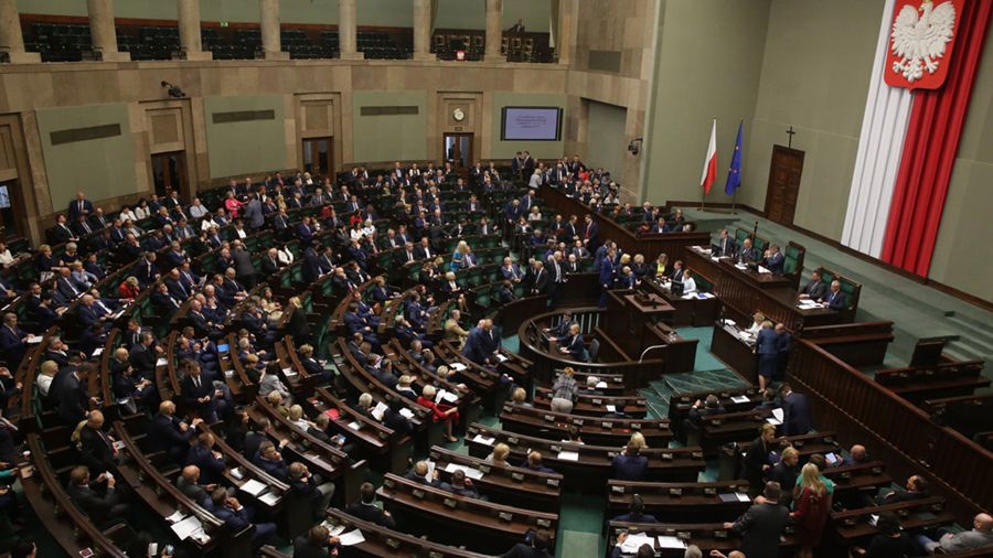 Pierwsze po wakacjach posiedzenie Sejmu zdominowała debata o skutkach nawałnic i akcji ratowniczej