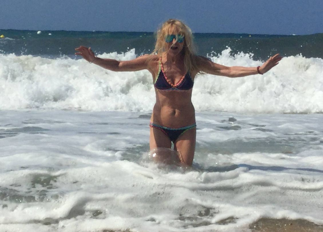 Monika Olejnik w bikini. Trudno oderwać od niej wzrok