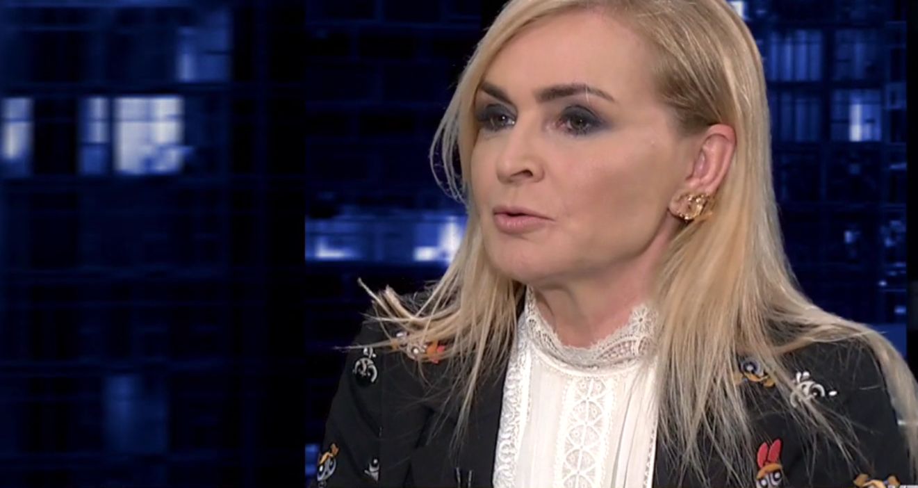 Monika Olejnik wybrała dość nietypową stylizację.