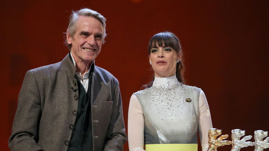 Jeremy Irons i Berenice Bejo, Berlin 2020