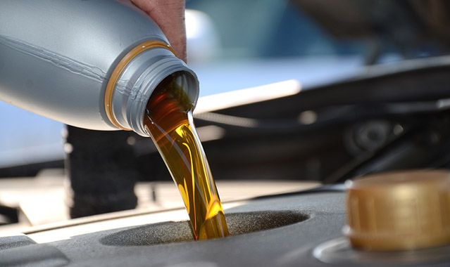Jak często wymieniać olej?